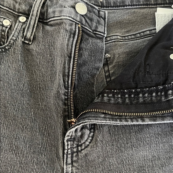 Madewell High Rise Jeans in Gray - Picture 2 of 7